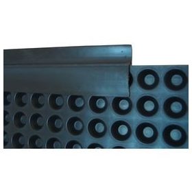 TERRAPLAST PLUS-AC lezáróprofil 2 fm